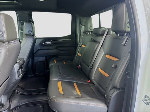 Used 2023 GMC Sierra 1500 AT4 w/ AT4 Premium Package AWD/4WD image 26