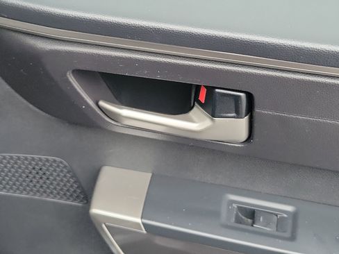 Used 2022 Toyota Tundra SR5 w/ TRD Off-Road Package image 28