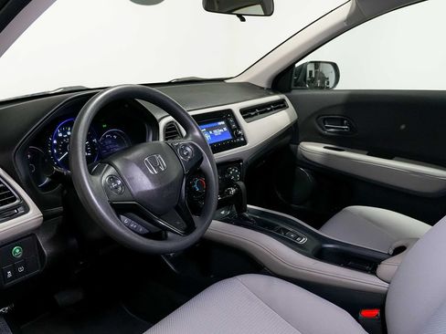 Used 2020 Honda HR-V LX image 13