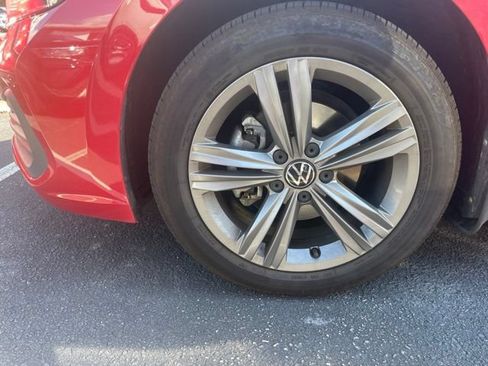 Used 2023 Volkswagen Jetta SE w/ Panoramic Sunroof Package FWD image 13