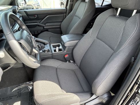 Certified 2026 Toyota 4Runner SR5 AWD/4WD image 16