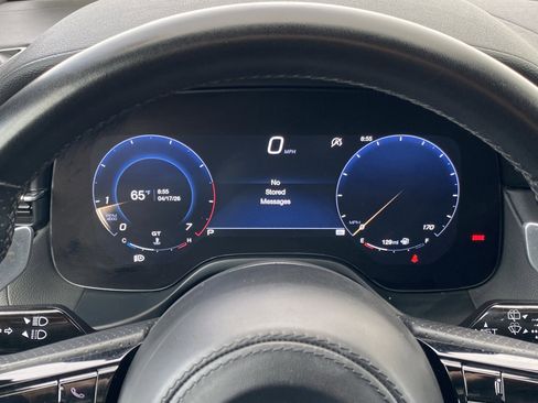 Used 2024 Maserati Grecale GT AWD/4WD image 28