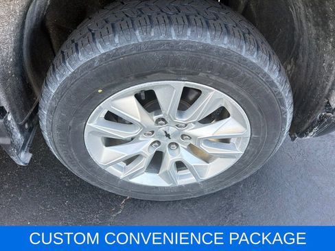 Used 2023 Chevrolet Silverado 1500 Custom RWD image 8