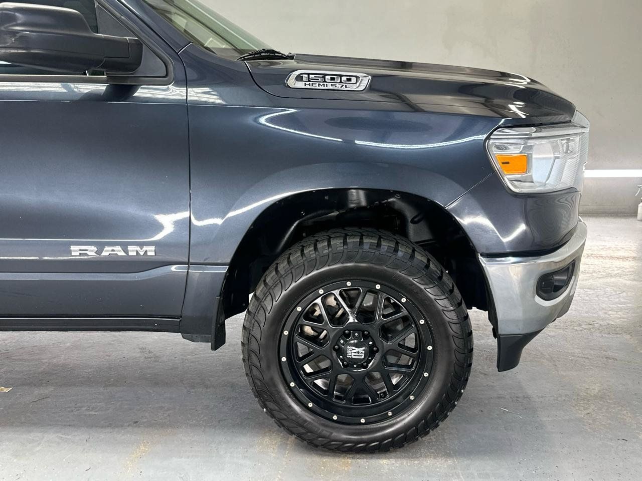 Used 2019 RAM 1500 Big Horn RWD image 11