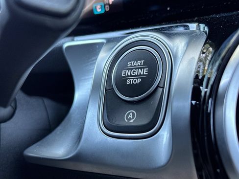 Certified 2026 Mercedes-Benz GLB 250 image 21