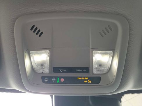 New 2025 Chevrolet Malibu LS image 35