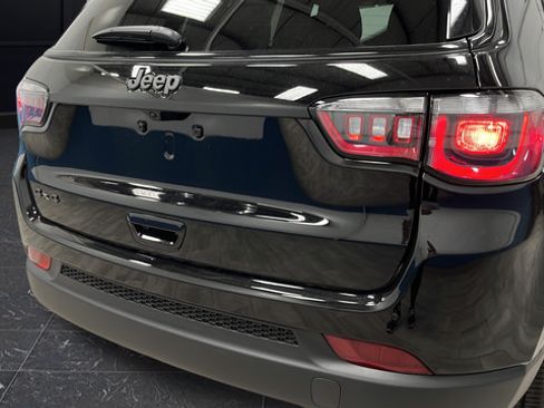 New 2026 Jeep Compass Latitude AWD/4WD image 36
