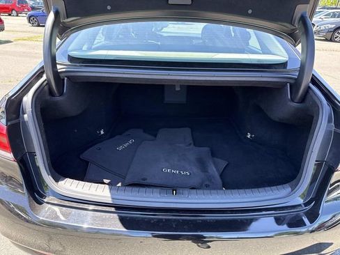 Used 2018 Genesis G80 3.8 AWD/4WD image 12