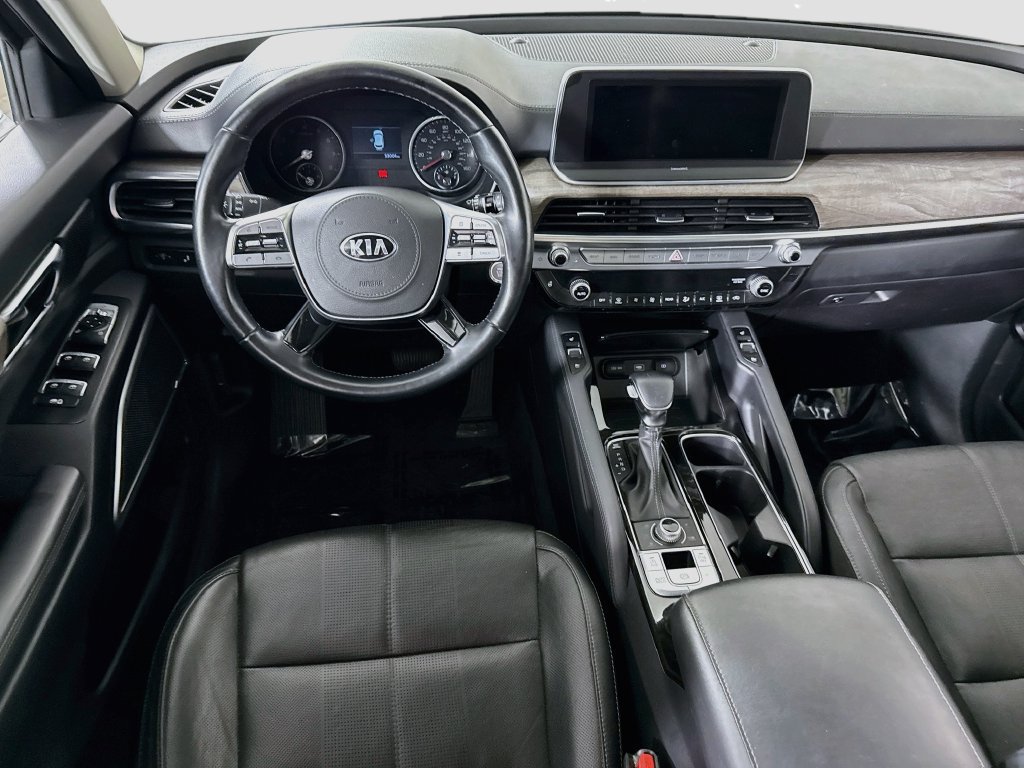 Used 2020 Kia Telluride EX w/ EX Premium Package AWD/4WD image 3
