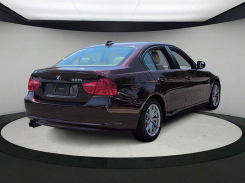 Used 2010 BMW 328i xDrive Sedan AWD/4WD image 8