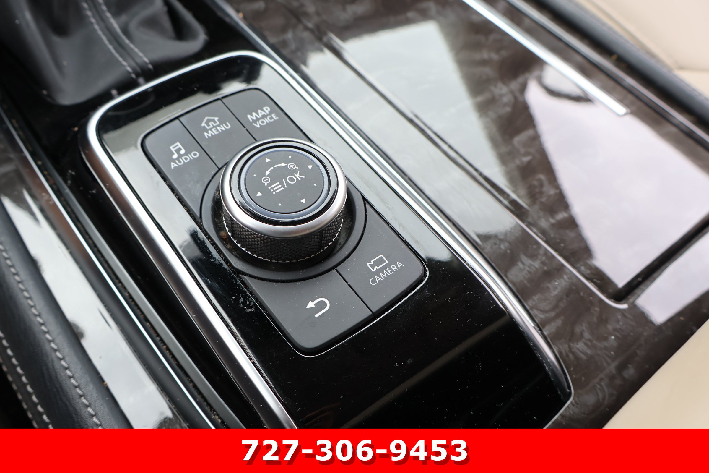 Used 2023 Nissan Armada Platinum w/ Captain's Chairs Package AWD/4WD image 29
