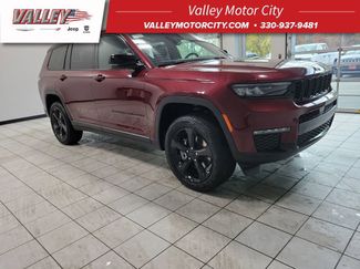 New 2025 Jeep Grand Cherokee L Limited w/ Black Appearance Package 360° Tour