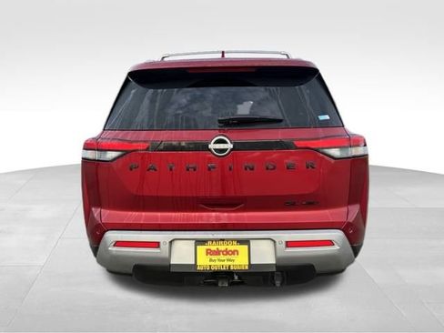 Used 2023 Nissan Pathfinder SL w/ SL Premium Package image 9