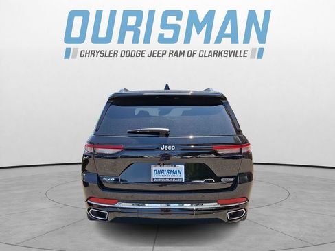 Certified 2025 Jeep Grand Cherokee Overland w/ Trailer Tow Package AWD/4WD image 5