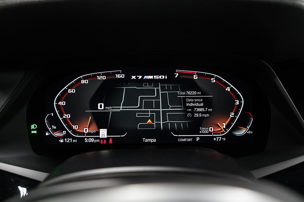 Used 2022 BMW X7 M50i w/ Executive Package AWD/4WD image 18