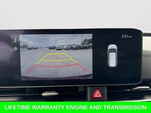 Used 2025 Kia Carnival FWD image 26