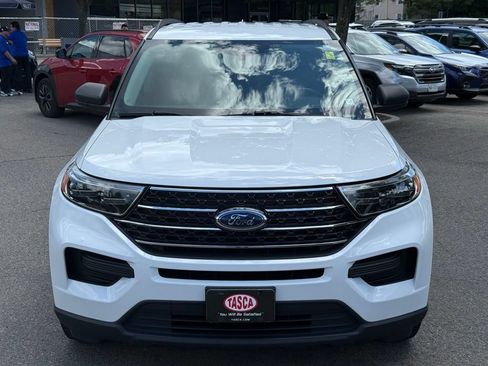 Used 2020 Ford Explorer XLT w/ Class III Trailer Tow Package AWD/4WD image 2