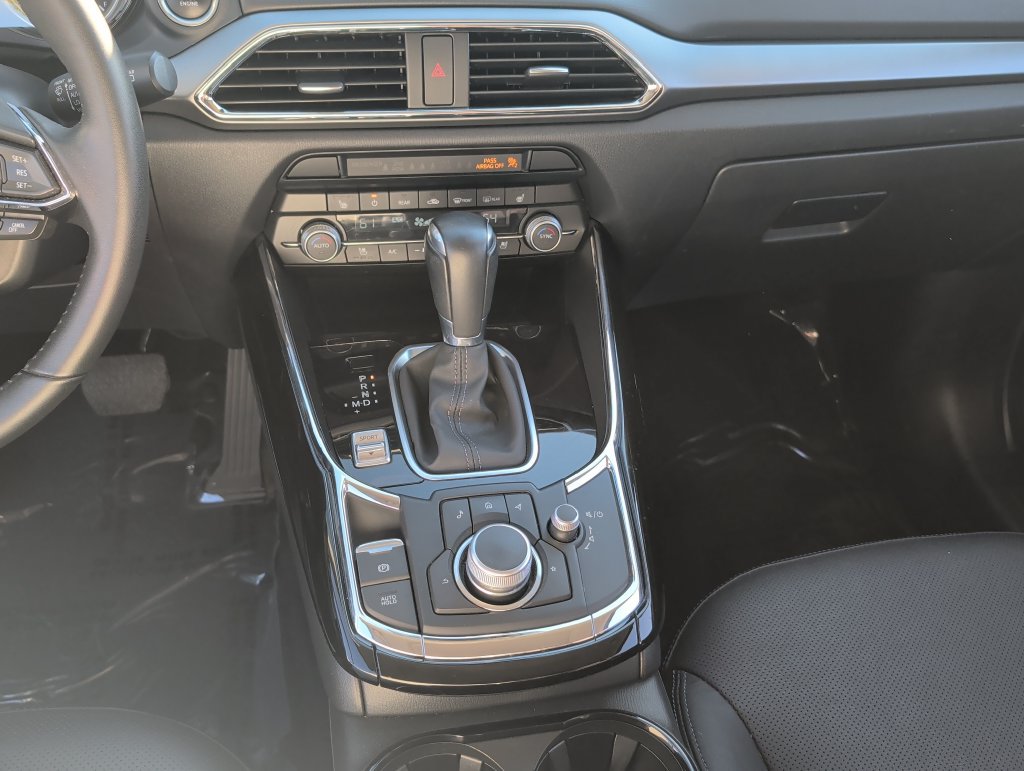 Used 2023 MAZDA CX-9 Touring Plus AWD/4WD image 9