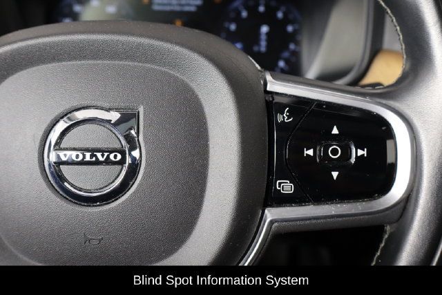 Used 2017 Volvo S90 T6 Inscription w/ Vision Package AWD/4WD image 8