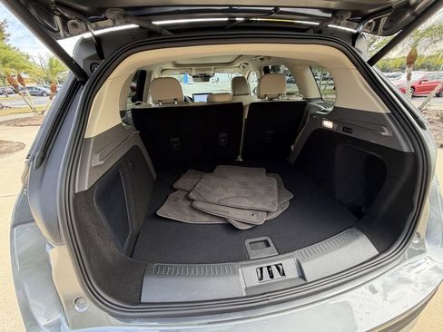 Used 2024 Lincoln Corsair Premiere w/ Equipment Group 102A image 28