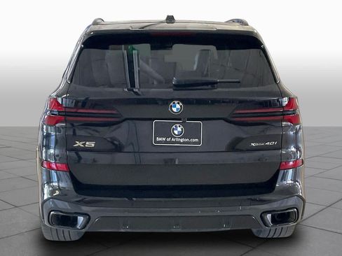 Used 2025 BMW X5 xDrive40i w/ M Sport Package AWD/4WD image 4