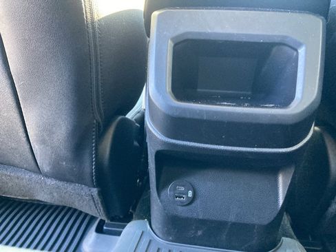 Used 2025 Ford Ranger Lariat w/ FX4 Off-Road Package image 34