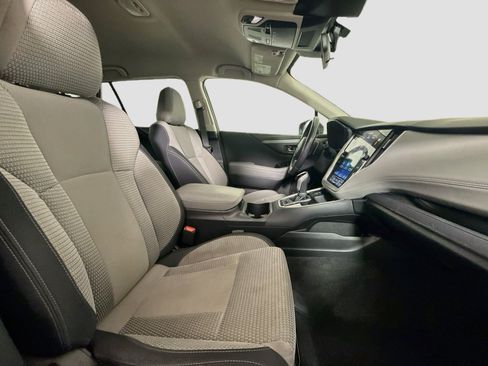 Used 2023 Subaru Outback Premium AWD/4WD image 29