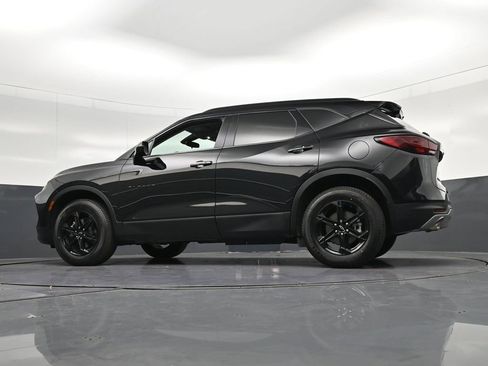 Used 2024 Chevrolet Blazer LT w/ Midnight/Sport Edition FWD image 31