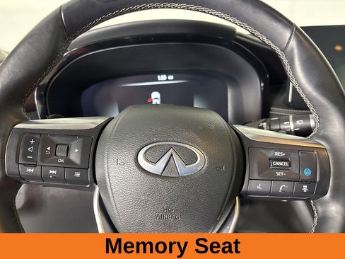 Used 2022 INFINITI QX60 Sensory w/ Vision Package AWD/4WD image 14