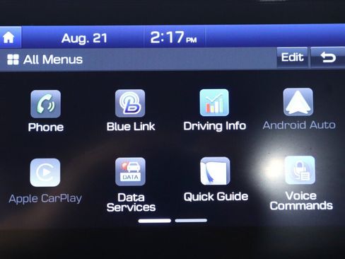 Used 2020 Hyundai Santa Fe Limited FWD image 18