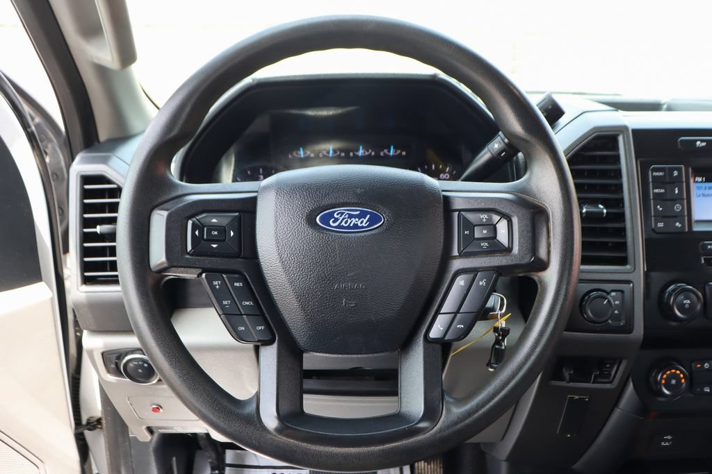 Used 2020 Ford F550 4x4 Regular Cab Super Duty image 23