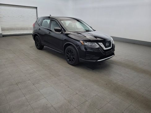 Used 2019 Nissan Rogue S AWD/4WD image 13
