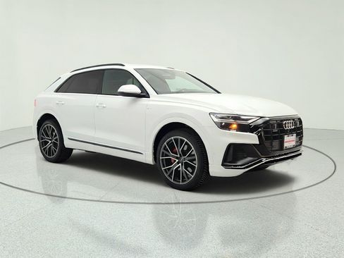 Used 2019 Audi Q8 Premium Plus w/ Premium Plus AWD/4WD image 3