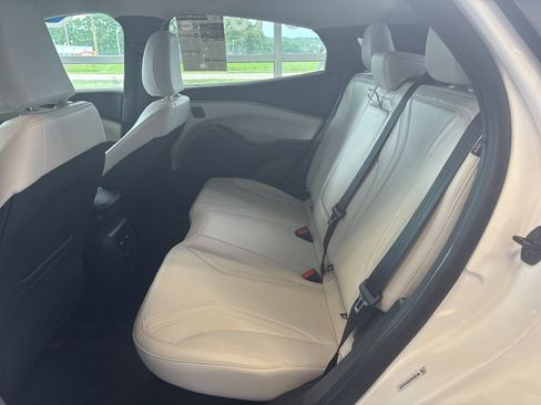 Used 2024 Ford Mustang Mach-E Premium image 12