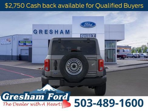 New 2025 Ford Bronco 4-Door image 5