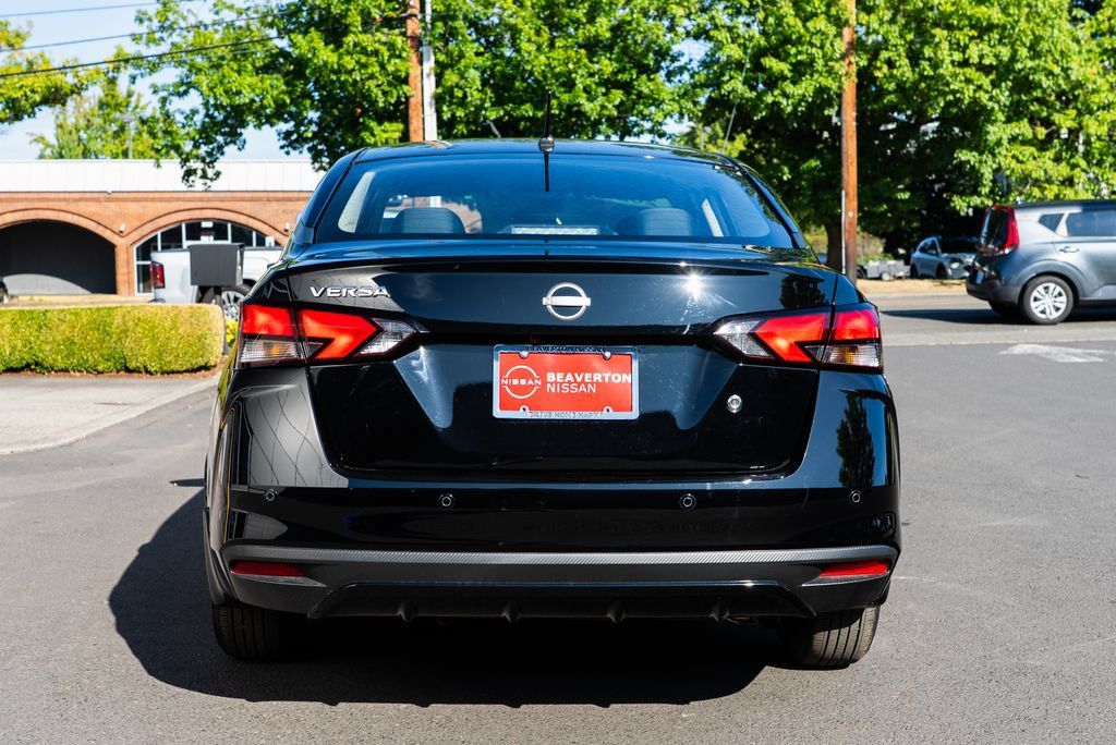 Certified 2025 Nissan Versa S w/ Trunk Package FWD image 5