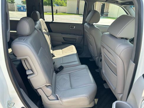 Used 2011 Honda Pilot EX-L image 17