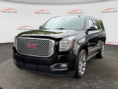 Used 2017 GMC Yukon Denali w/ Open Road Package AWD/4WD image 1