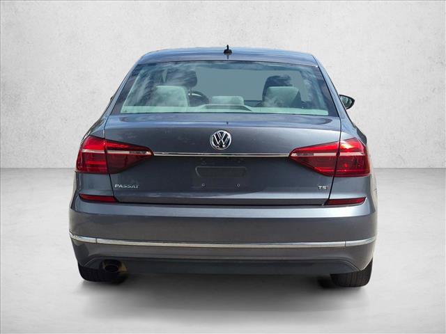 Used 2017 Volkswagen Passat 1.8T S FWD image 6