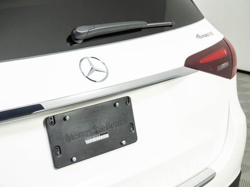 Used 2025 Mercedes-Benz GLE 450e 4MATIC image 37