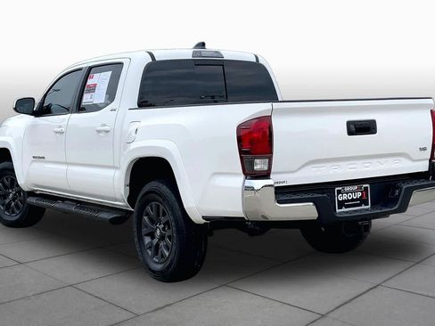 Used 2023 Toyota Tacoma SR5 RWD image 12