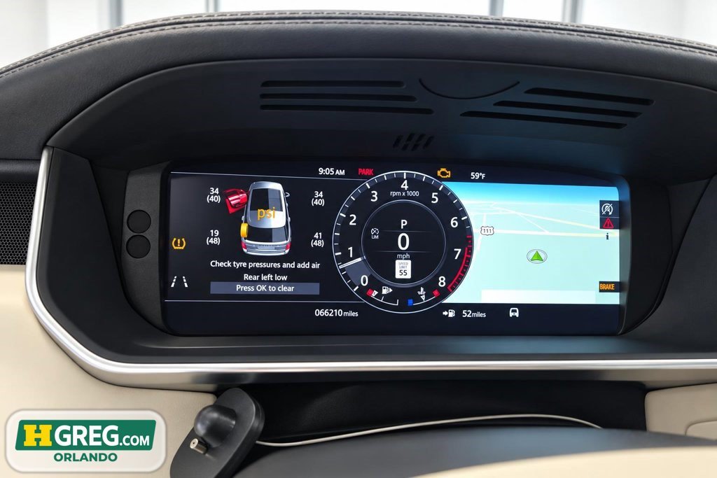 Used 2019 Land Rover Range Rover HSE AWD/4WD image 15