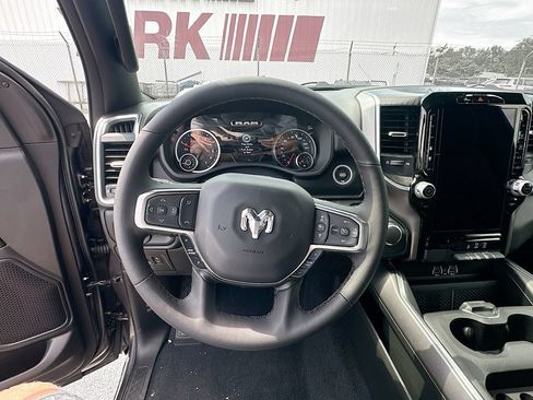 New 2026 RAM 1500 Big Horn AWD/4WD image 15