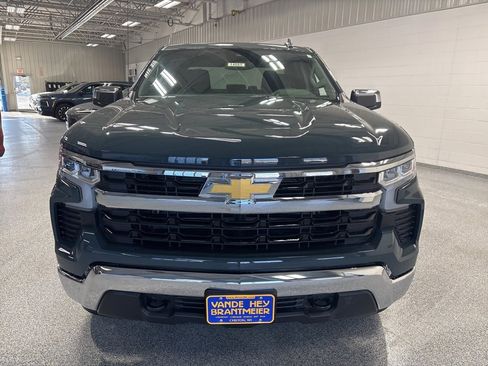 New 2026 Chevrolet Silverado 1500 LT image 2
