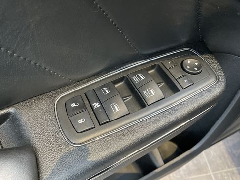 Used 2021 Dodge Charger SRT Hellcat RWD image 16