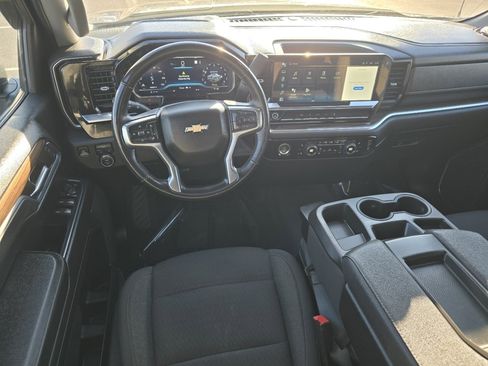 Used 2022 Chevrolet Silverado 1500 LT image 26