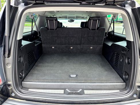 Used 2018 GMC Yukon XL SLT image 15