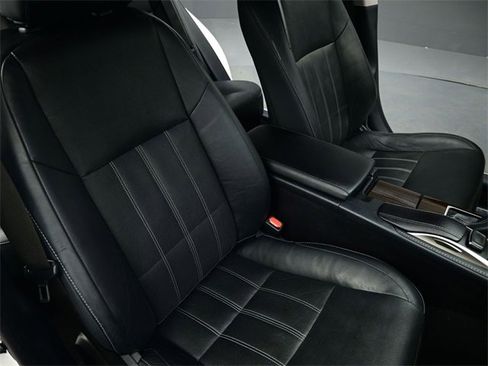 Used 2016 Lexus ES 350 w/ Luxury Package w/Wood Trim image 25