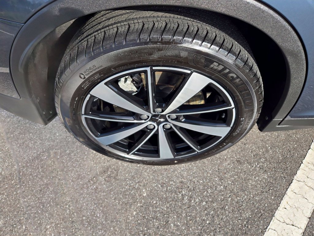 Used 2022 Polestar Polestar 2 w/ Plus Package AWD/4WD image 11