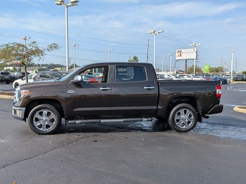 Used 2019 Toyota Tundra 1794 Edition AWD/4WD image 5